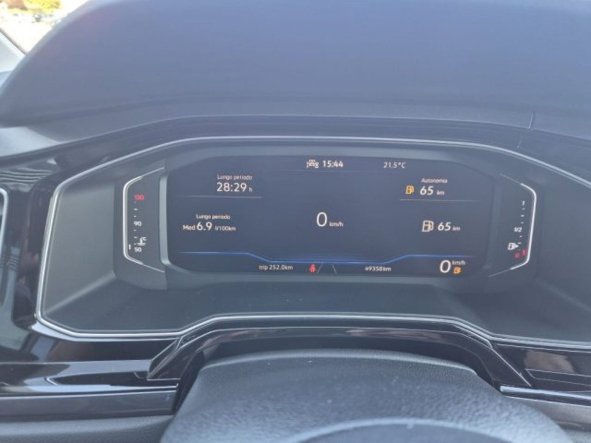 Volkswagen Polo 1.0 tsi Style 95cv (12)