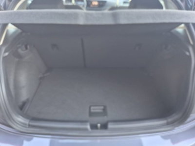 Volkswagen Polo 1.0 tsi Style 95cv (7)