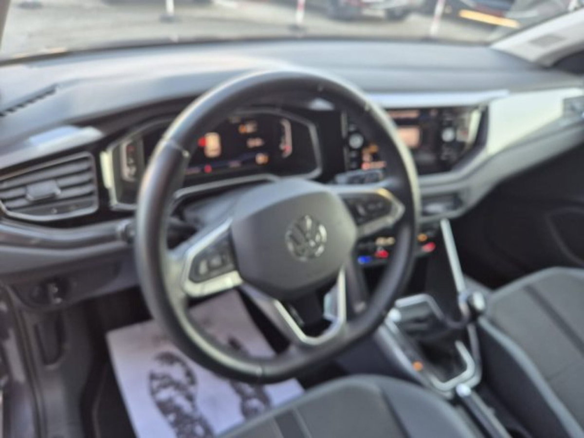 Volkswagen Polo 1.0 tsi Style 95cv (9)