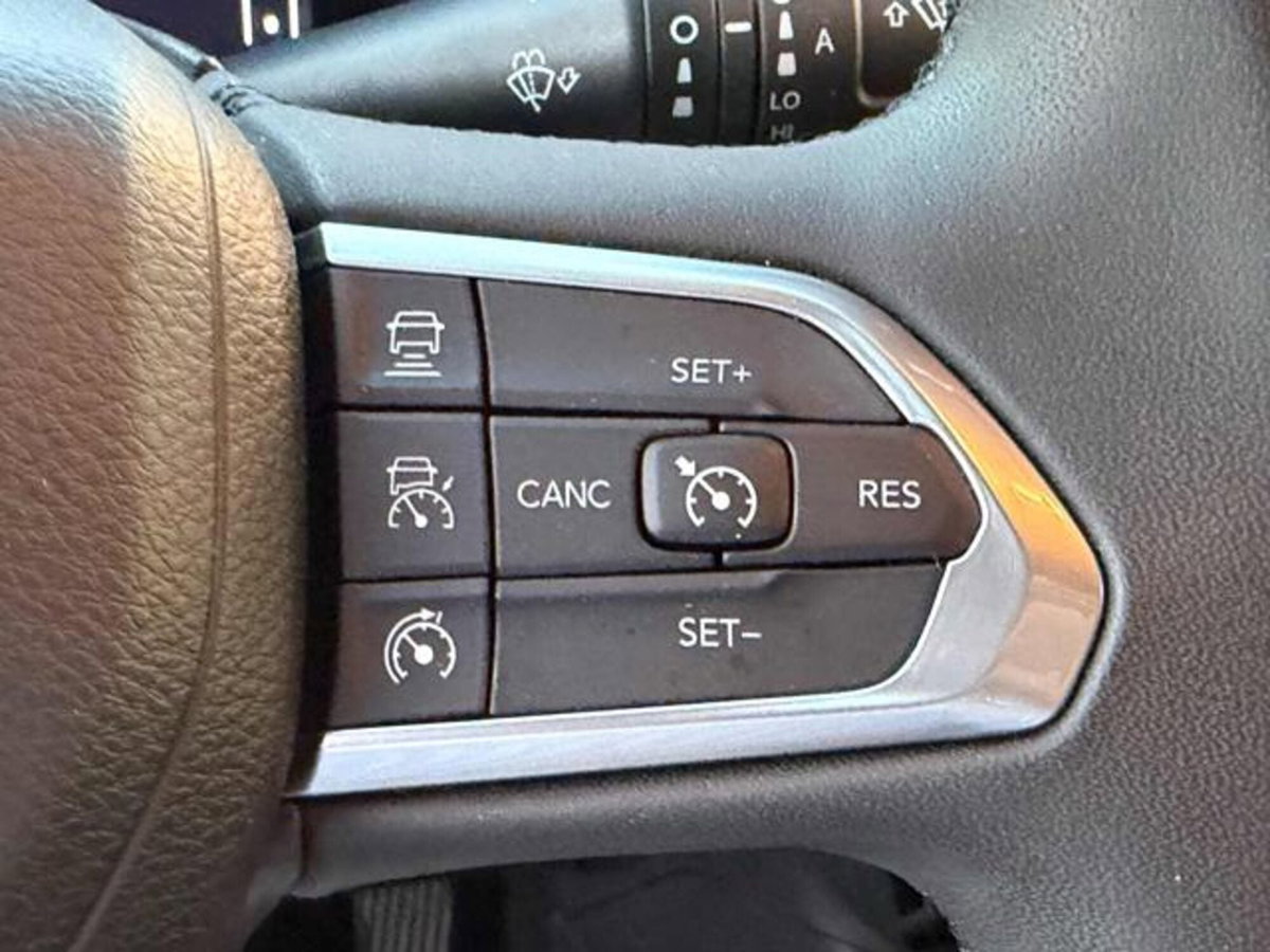 Jeep Compass 1.3 T4 190CV PHEV AT6 4xe Night Eagle (17)