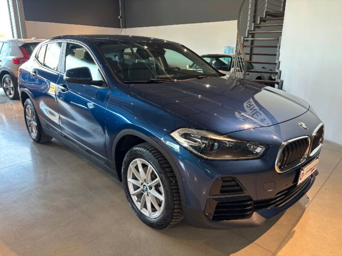 BMW X2 xDrive18d Business-X