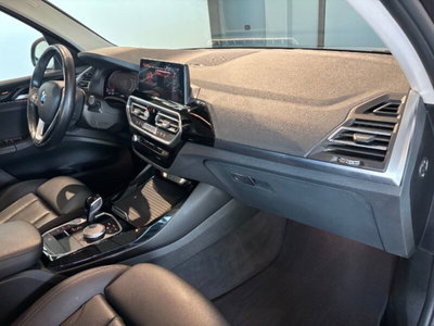 BMW X3 sDrive18d 48V Msport (17)