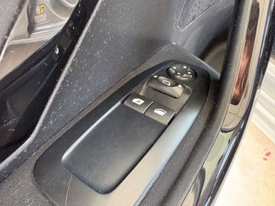 Peugeot 208 HDi 68 CV 5 porte Allure (11)