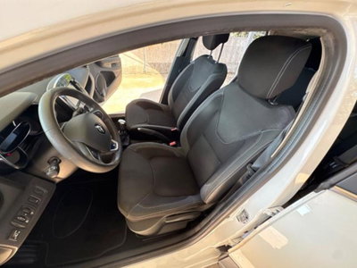 Renault Clio 1.2 75CV GPL 5 porte Wave (15)
