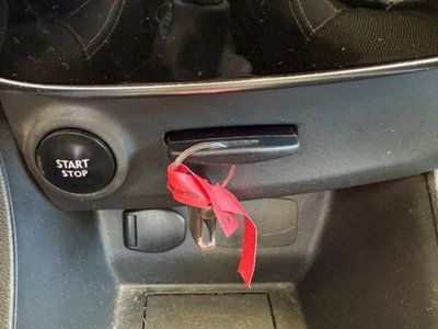 Renault Clio 1.2 75CV GPL 5 porte Wave (17)