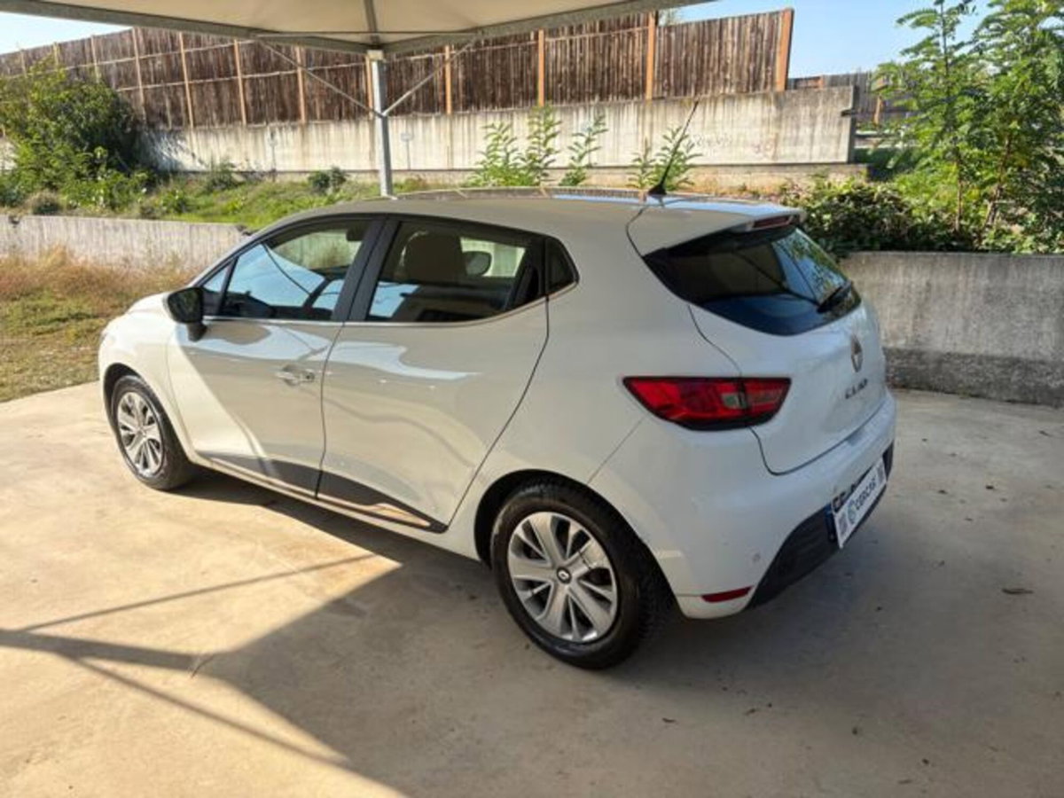 Renault Clio 1.2 75CV GPL 5 porte Wave (4)
