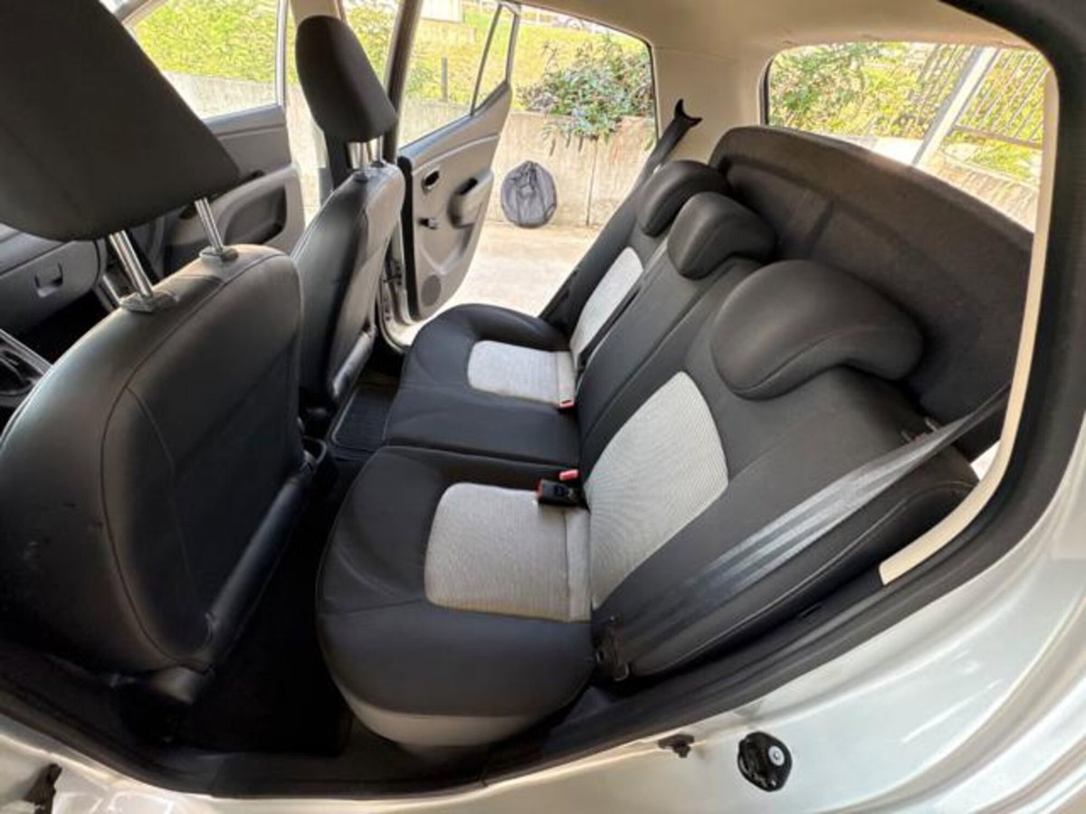 Hyundai i10 1.1 12V BlueDrive GPL (12)