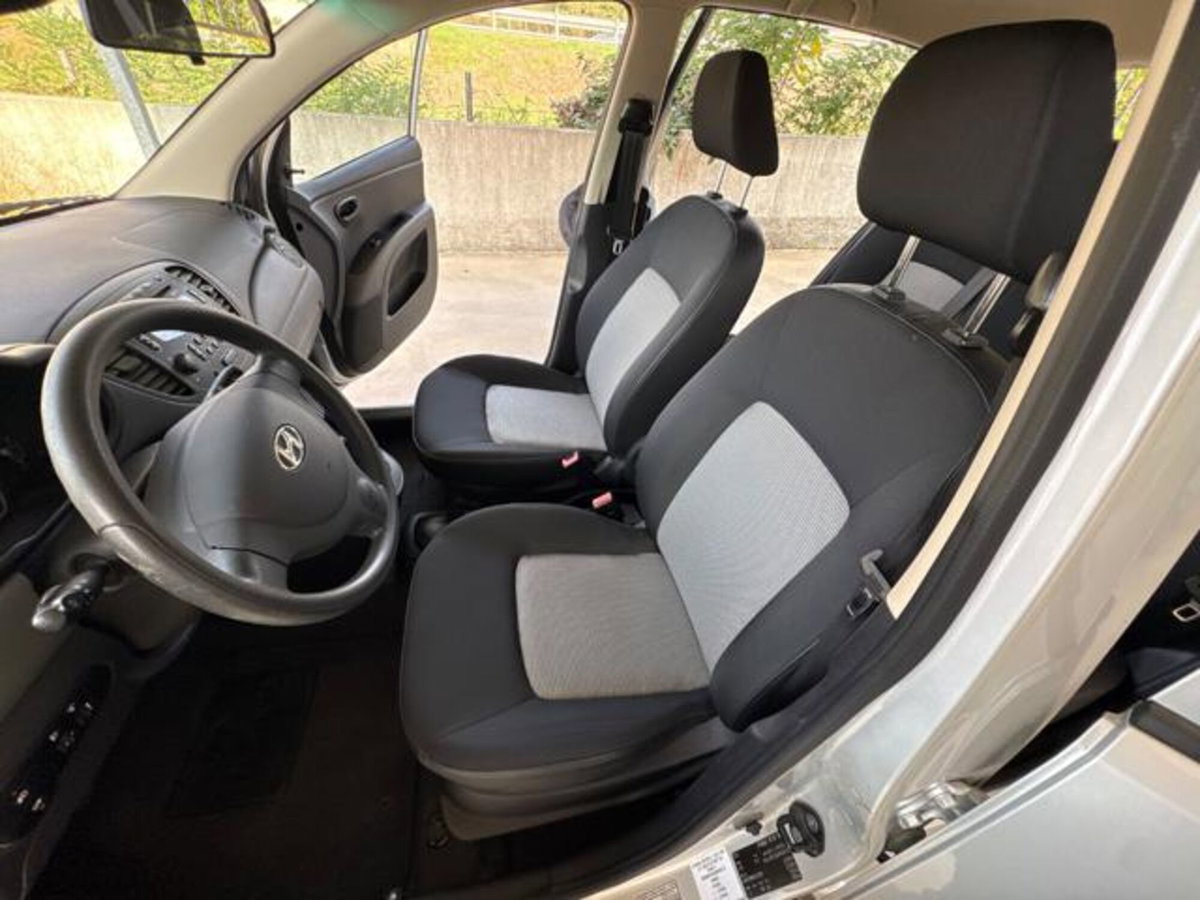 Hyundai i10 1.1 12V BlueDrive GPL (14)