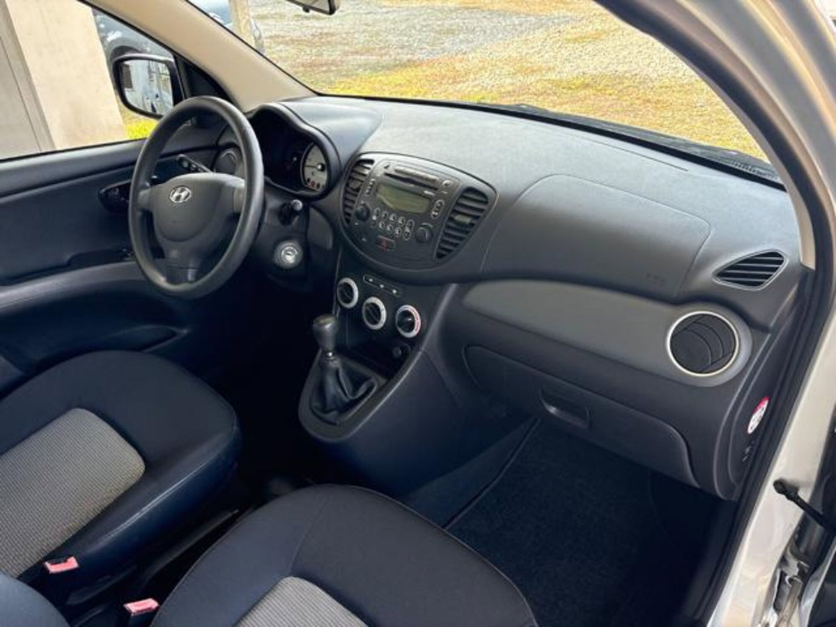 Hyundai i10 1.1 12V BlueDrive GPL (9)