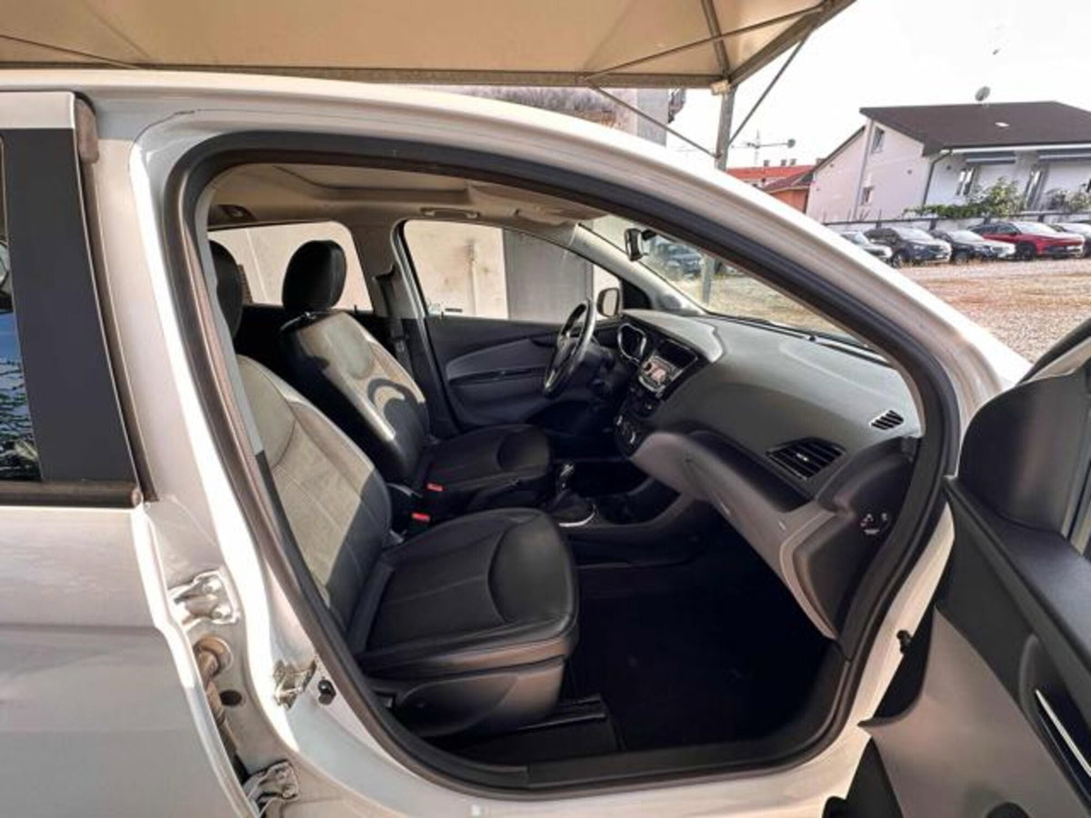 Opel Karl 1.0 75 CV Innovation (15)