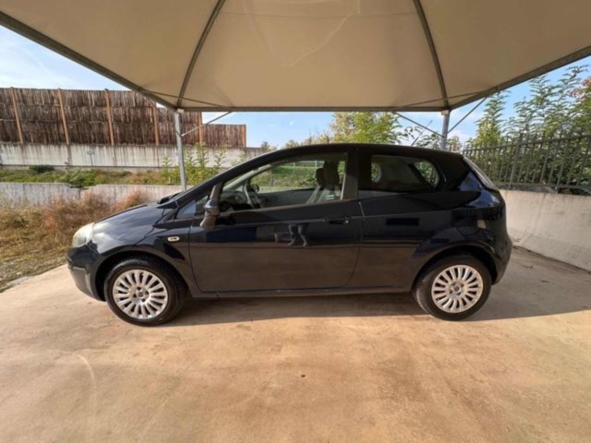 Fiat Punto Evo 1.4 3 porte Active (8)