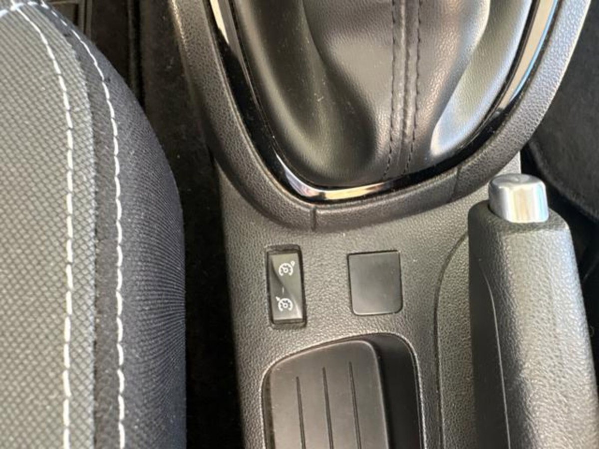 Renault Clio TCe 12V 90 CV GPL Start&Stop 5 porte Energy Zen (20)