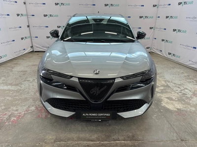Alfa Romeo Junior 1.2 ibrida 145cv edct6 (2)