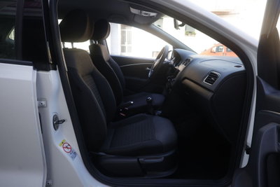 Volkswagen Polo 1.0 MPI 75 CV 5p. Comfortline (10)