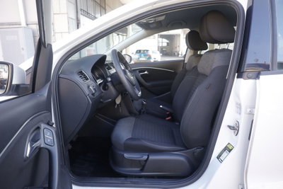 Volkswagen Polo 1.0 MPI 75 CV 5p. Comfortline (17)