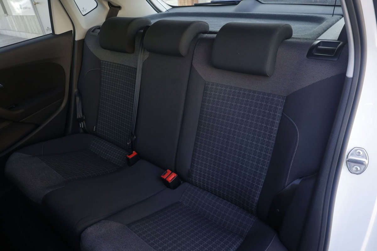 Volkswagen Polo 1.0 MPI 75 CV 5p. Comfortline (3)