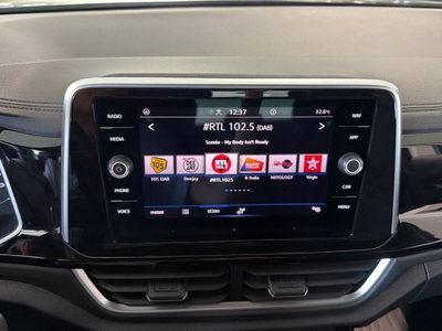 Volkswagen T-Roc 1.5 tsi Style dsg (12)