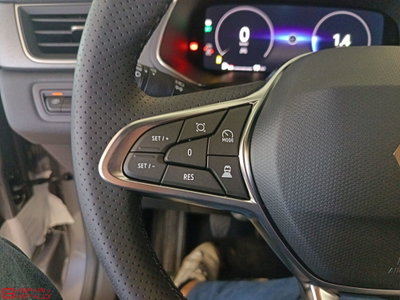 Renault Captur 1.2 eco-g Techno 120cv (18)