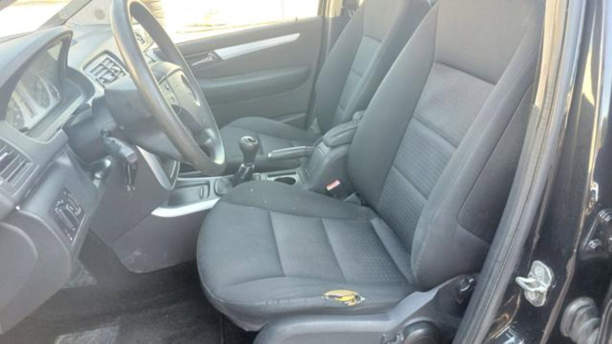Mercedes-Benz Classe B 180 CDI (6)
