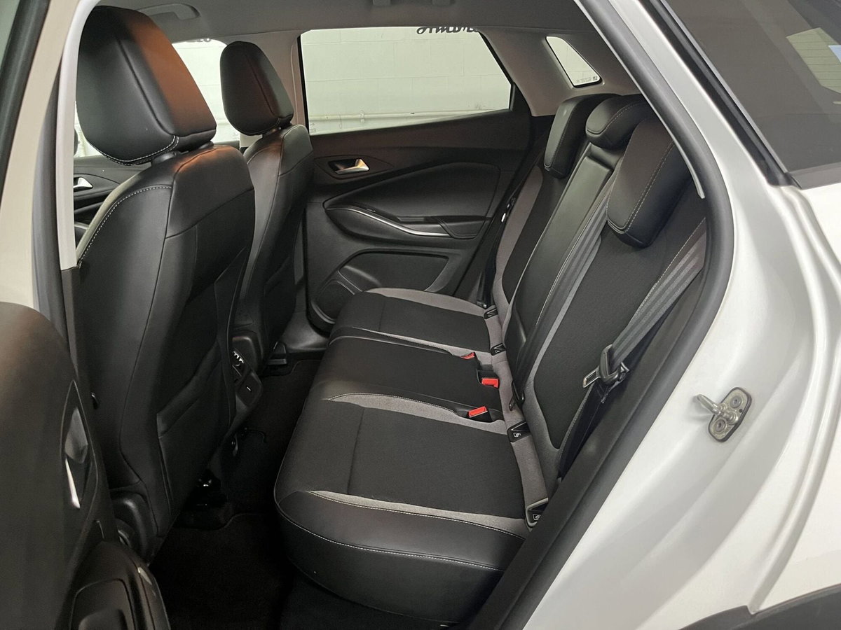 Opel Grandland X 1.5 diesel Ecotec Start&Stop Innovation (10)