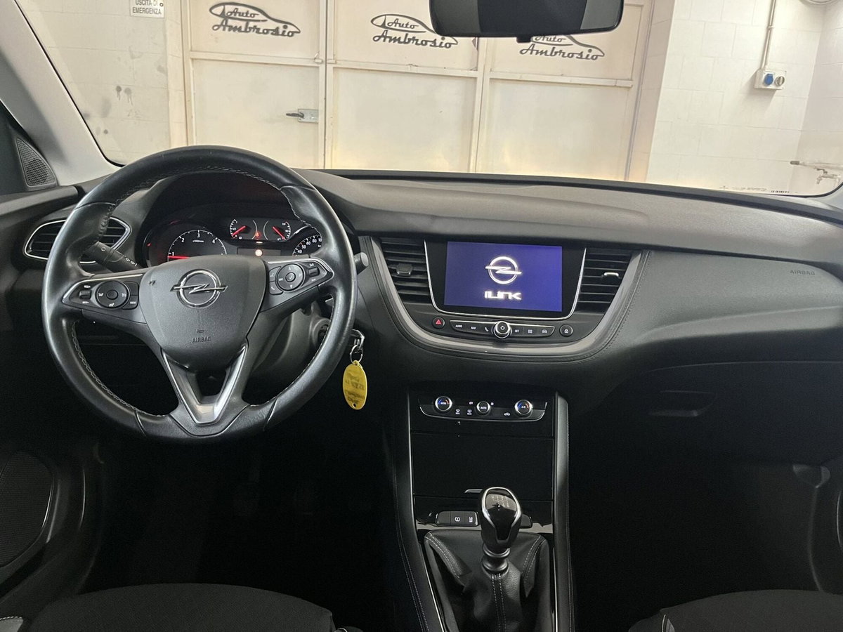 Opel Grandland X 1.5 diesel Ecotec Start&Stop Innovation (7)