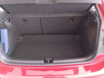 Volkswagen Polo 1.0 tsi Style 95cv (11)