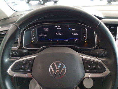 Volkswagen Polo 1.0 tsi Style 95cv (19)