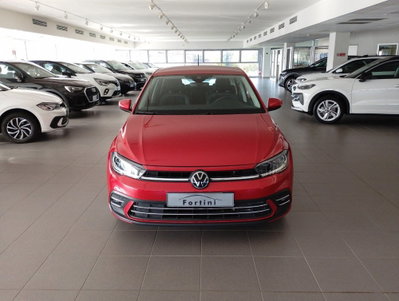 Volkswagen Polo 1.0 tsi Style 95cv (2)