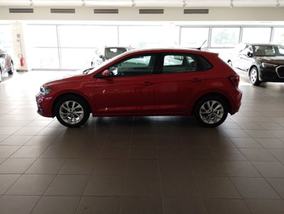 Volkswagen Polo 1.0 tsi Style 95cv (3)