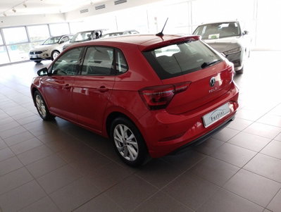 Volkswagen Polo 1.0 tsi Style 95cv (4)