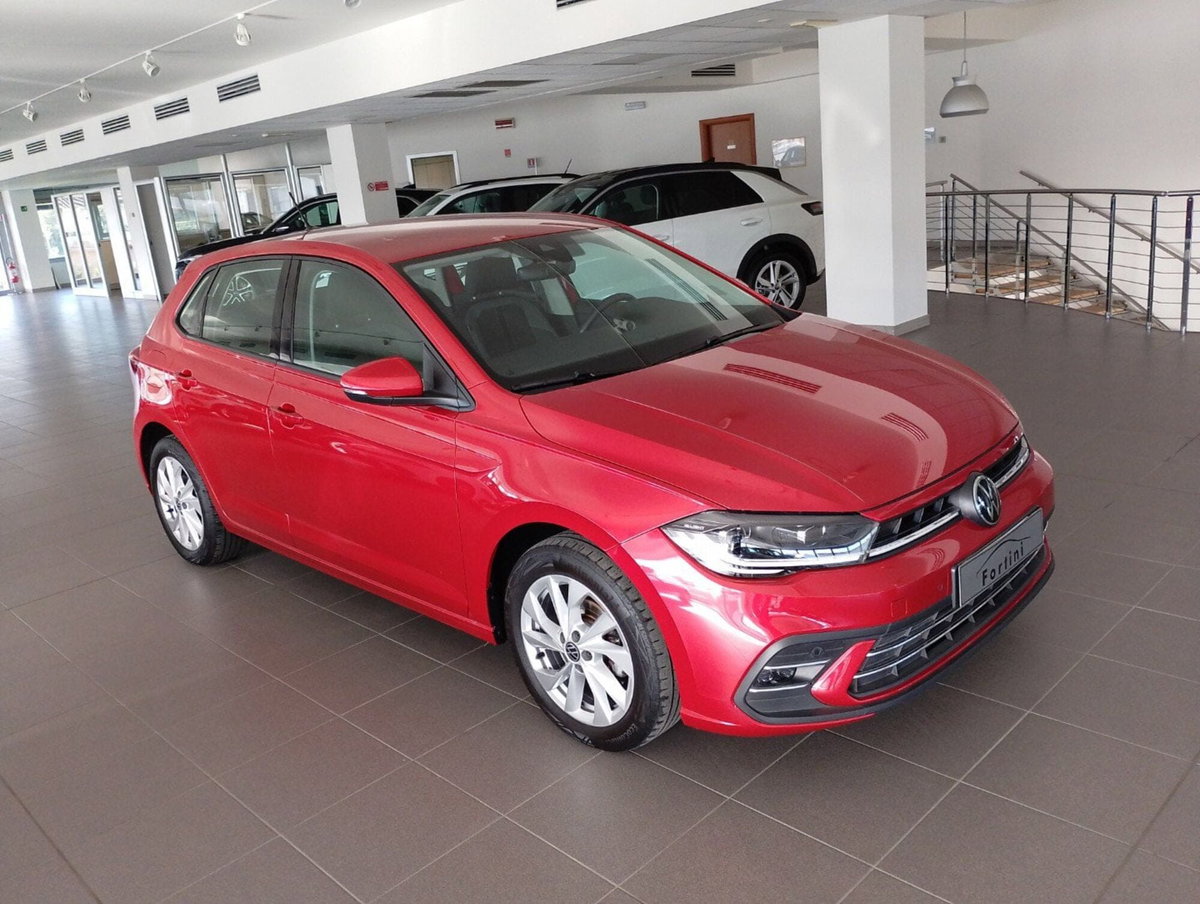 Volkswagen Polo 1.0 tsi Style 95cv (7)