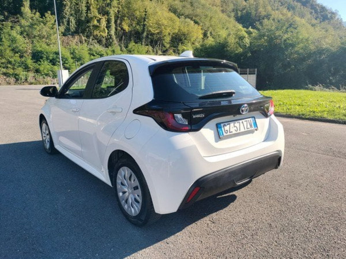 Toyota Yaris Cross 1.5h GR Sport Black Sky fwd 116cv e-cvt (8)