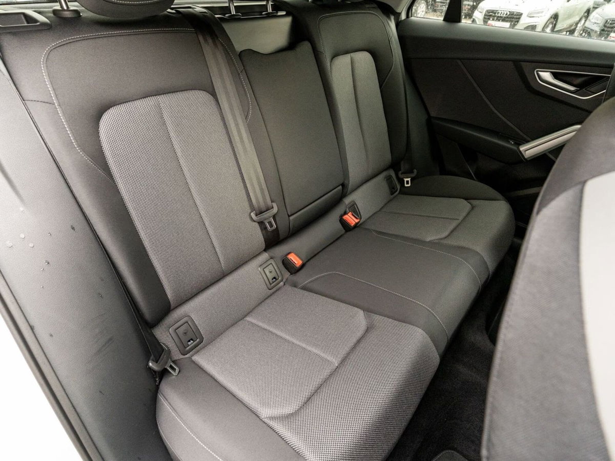 Audi Q2 35 2.0 tdi Business Advanced s-tronic (10)