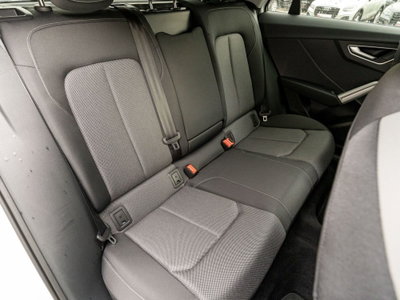 Audi Q2 35 2.0 tdi Business Advanced s-tronic (10)