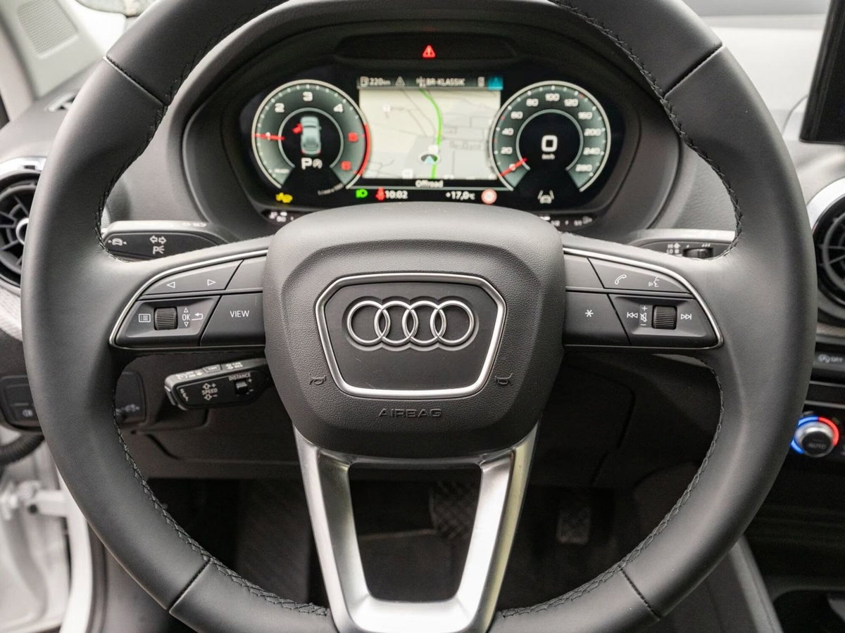 Audi Q2 35 2.0 tdi Business Advanced s-tronic (16)