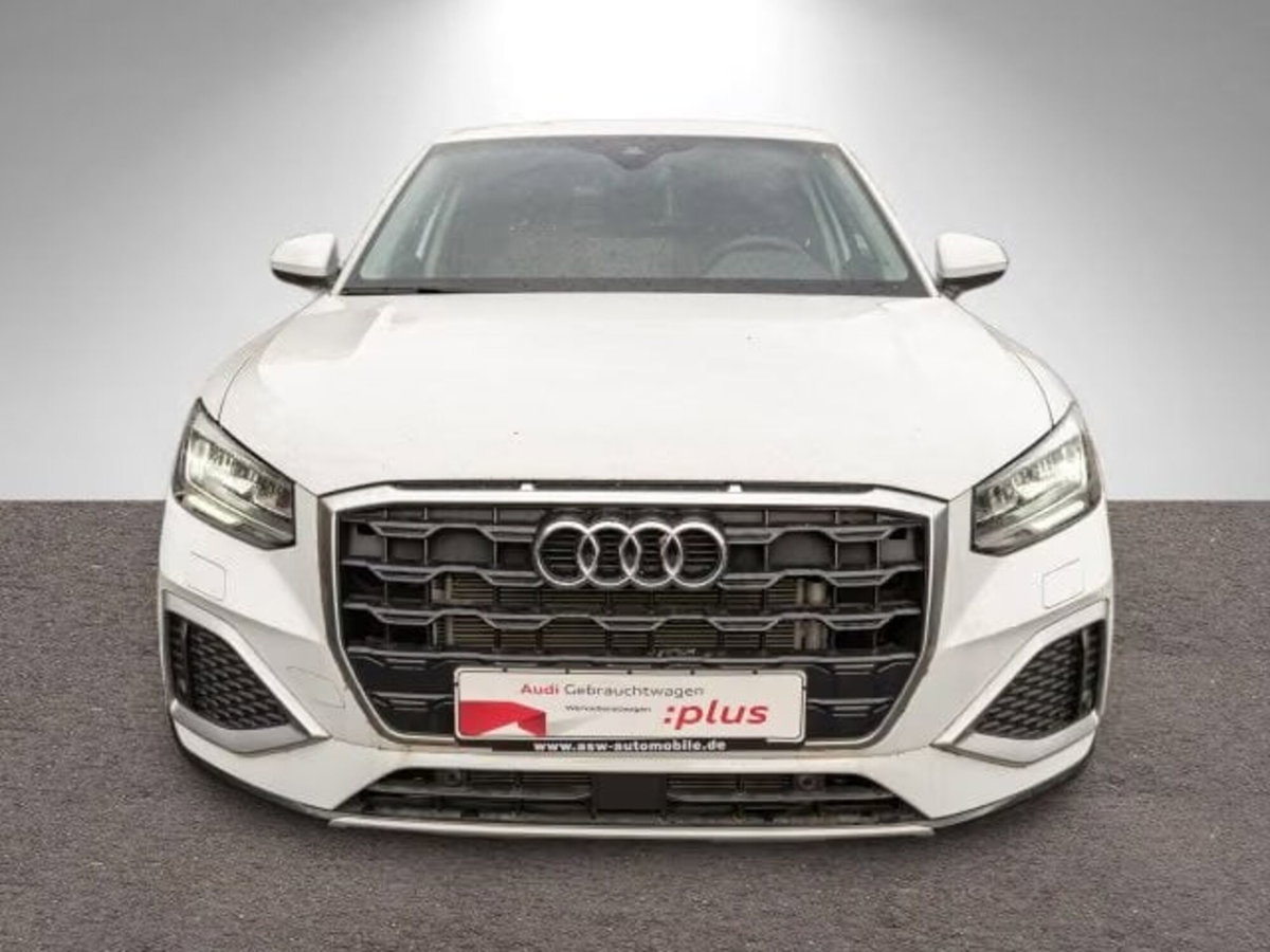 Audi Q2 35 2.0 tdi Business Advanced s-tronic (2)