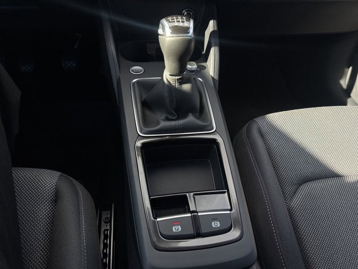 Audi Q2 Q2 30 TDI Business (10)