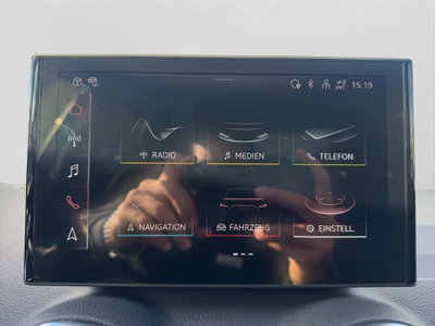 Audi Q2 Q2 30 TDI Business (12)