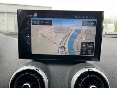 Audi Q2 35 2.0 tdi Business Advanced s-tronic (10)