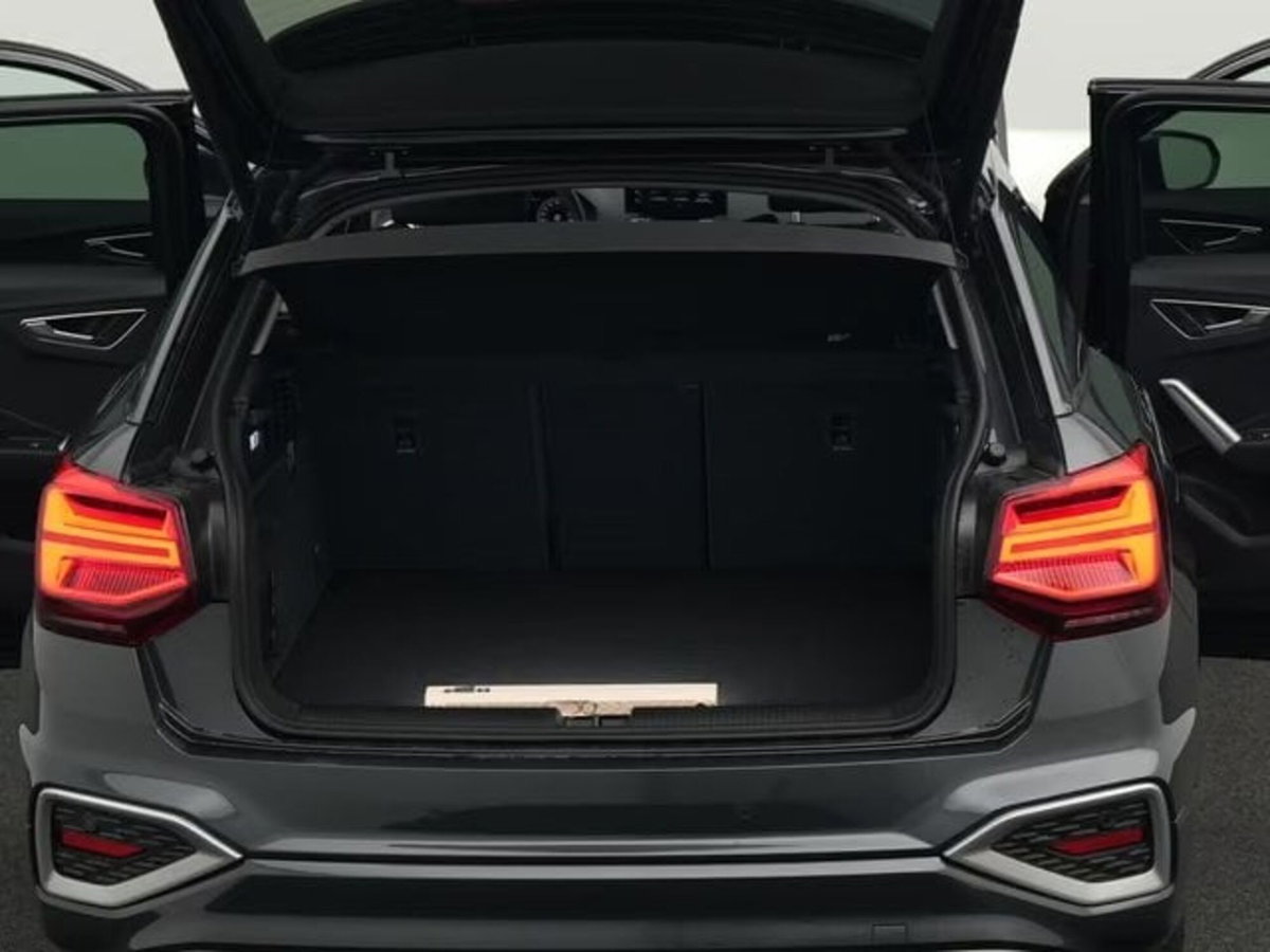 Audi Q2 30 1.0 tfsi Business Advanced 116cv (12)