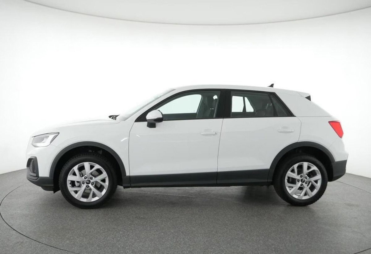 Audi Q2 30 1.0 tfsi Business Advanced 116cv (5)