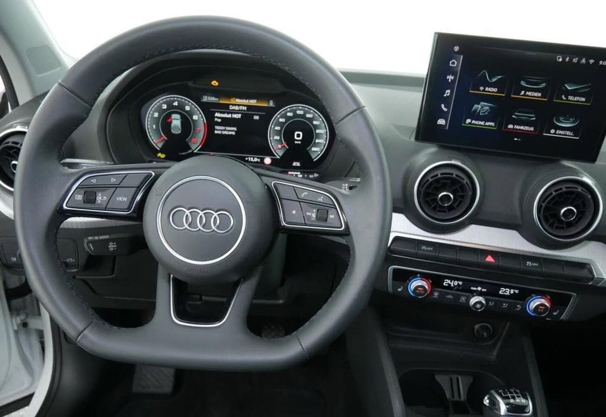 Audi Q2 30 1.0 tfsi Business Advanced 116cv (8)
