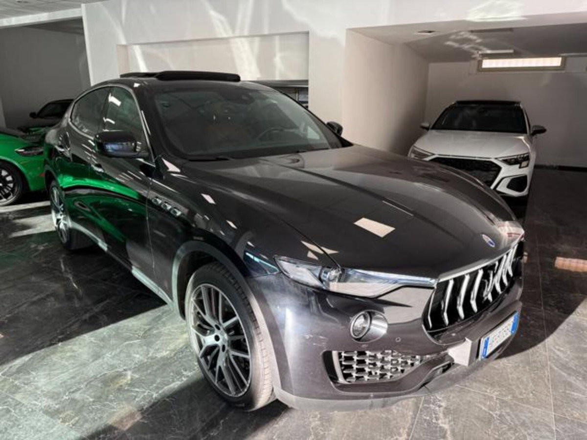 Maserati Levante Levante V6 Diesel AWD Granlusso (11)