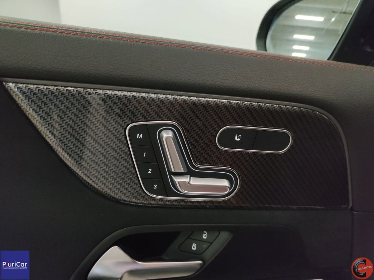 Mercedes-Benz GLA SUV 35 4Matic AMG (12)