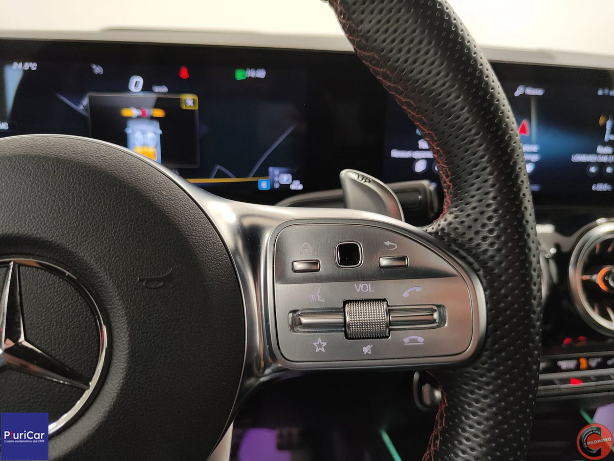 Mercedes-Benz GLA SUV 35 4Matic AMG (17)