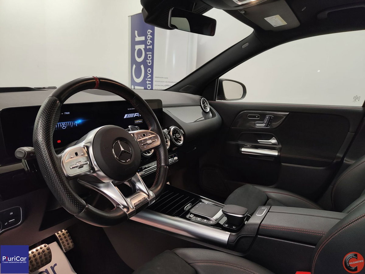 Mercedes-Benz GLA SUV 35 4Matic AMG (4)