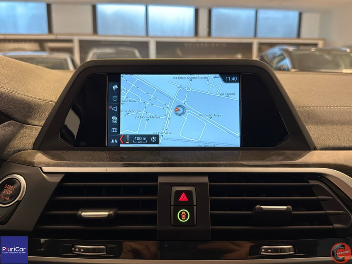 BMW X3 xDrive25d Luxury (11)