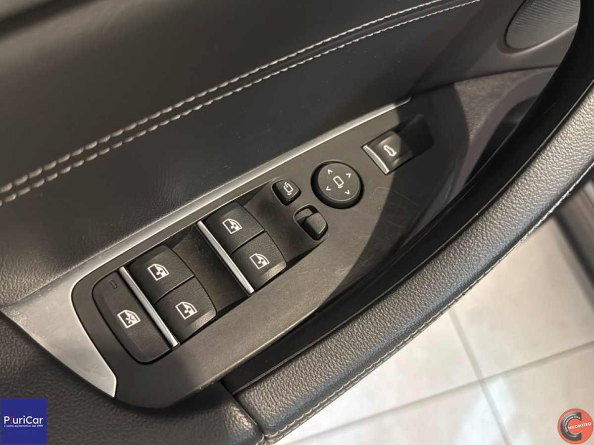 BMW X3 xDrive25d Luxury (19)