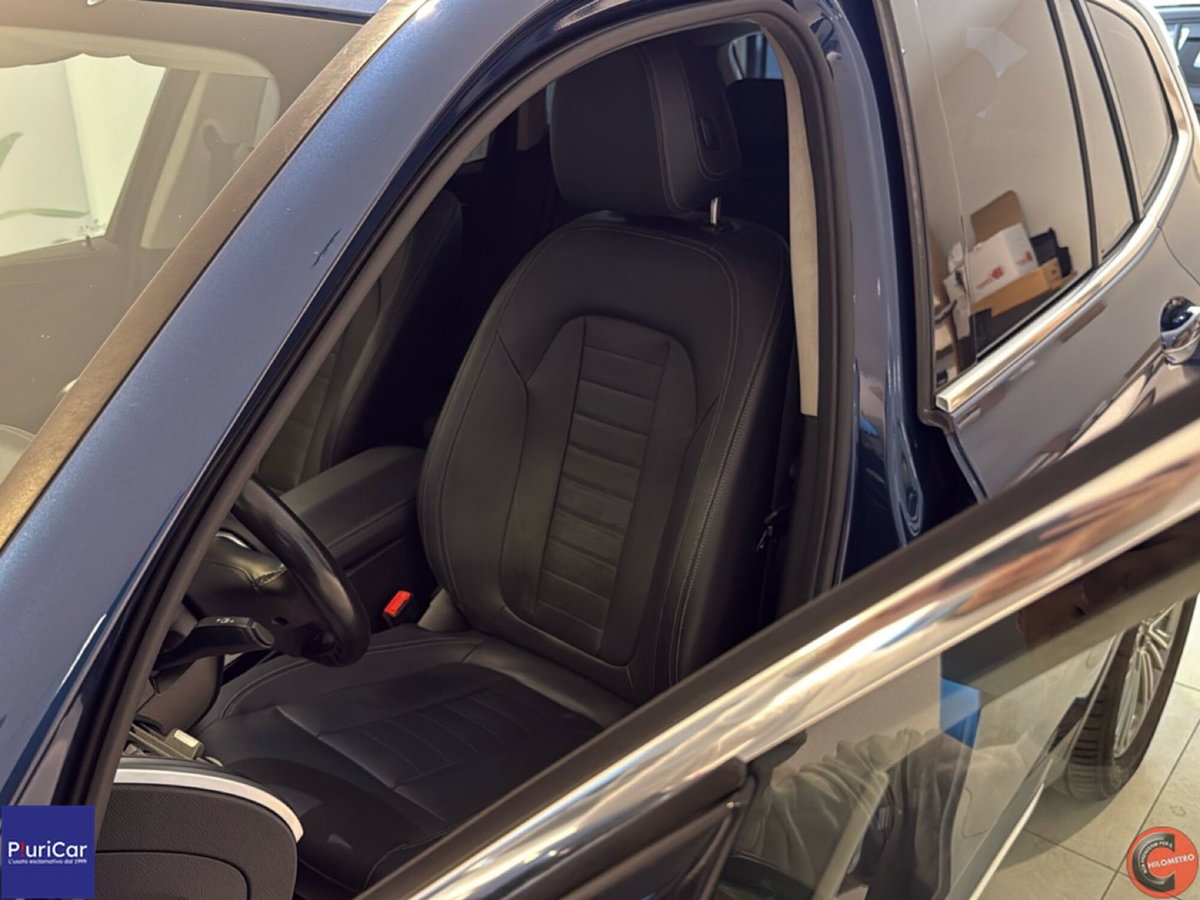 BMW X3 xDrive25d Luxury (3)