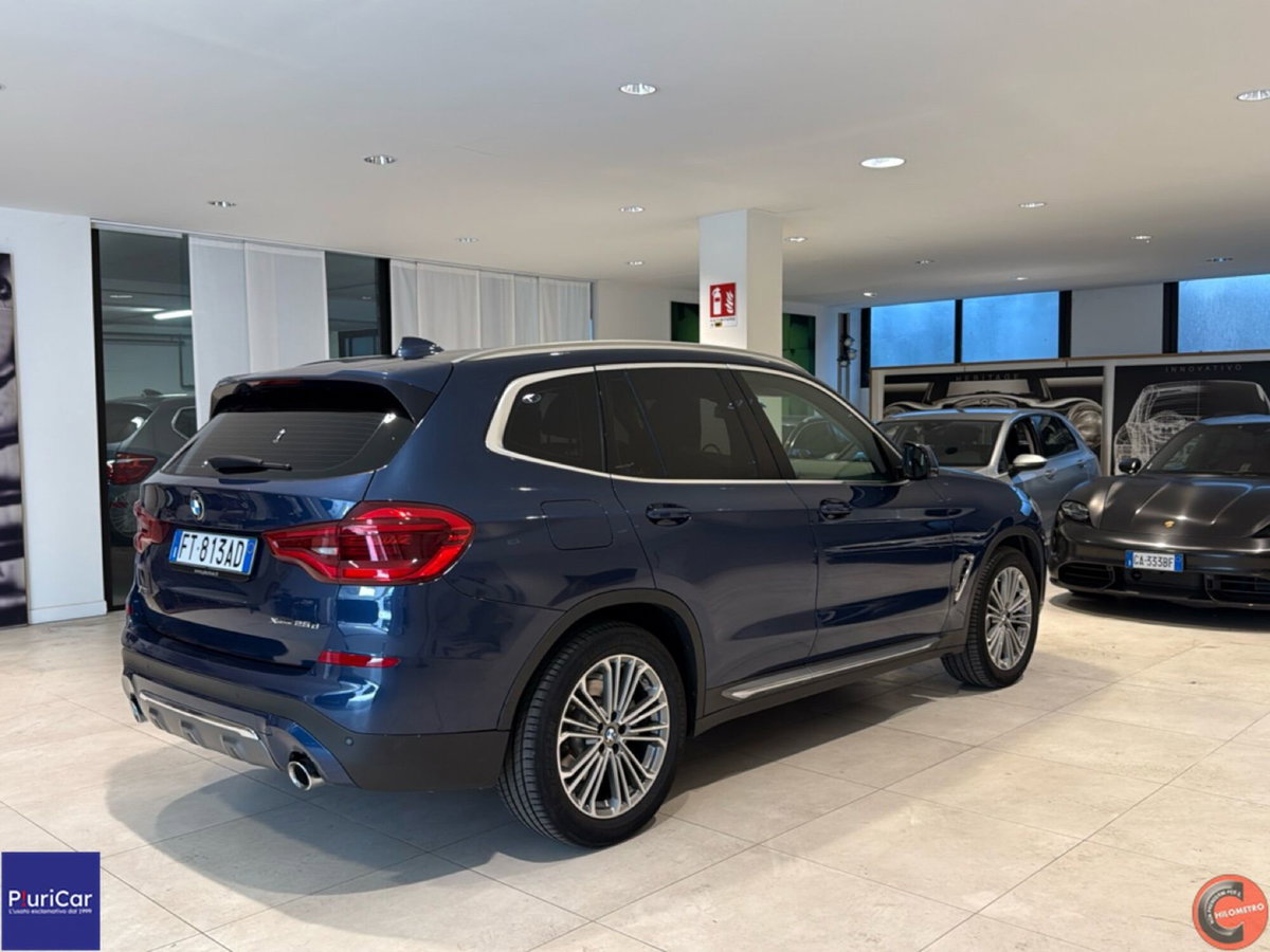 BMW X3 xDrive25d Luxury (7)